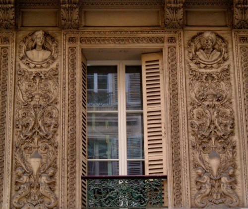 Парижские "Афины" в романтическом стиле